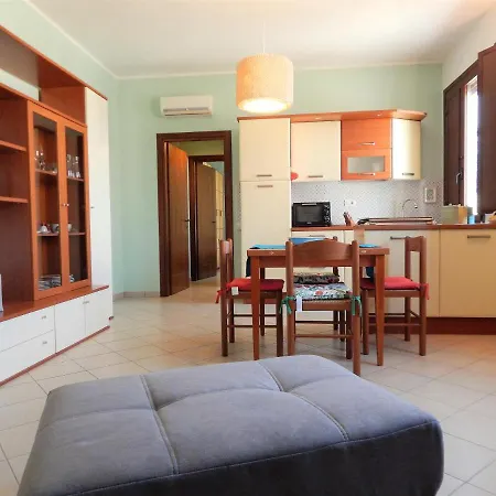 Apartment Lovely In Pula